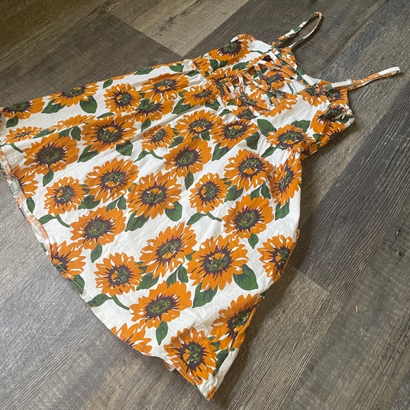 Sunflower sundress with back detail - Picture 2 of 4